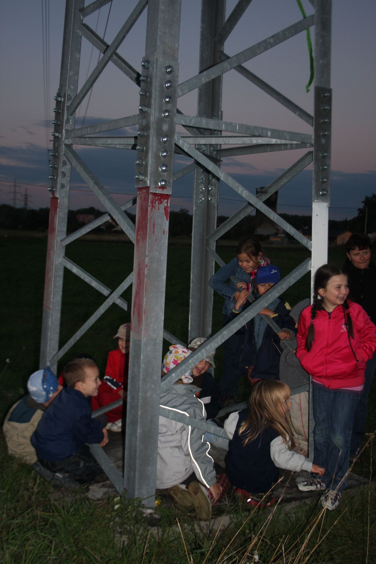 ta energie nás nějak přitahuje...